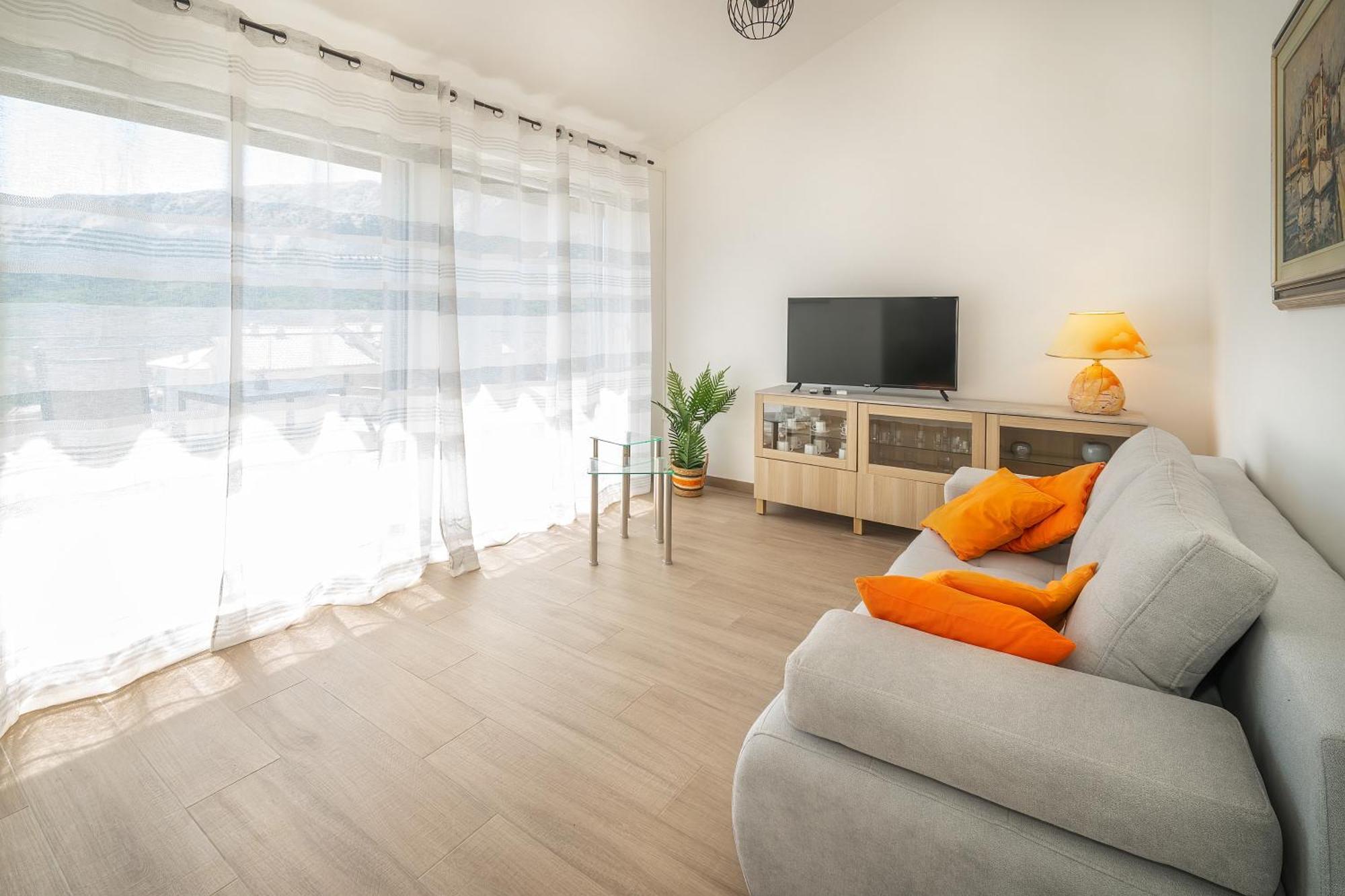 Poolside Apartments Anabella บัชกา ภายนอก รูปภาพ