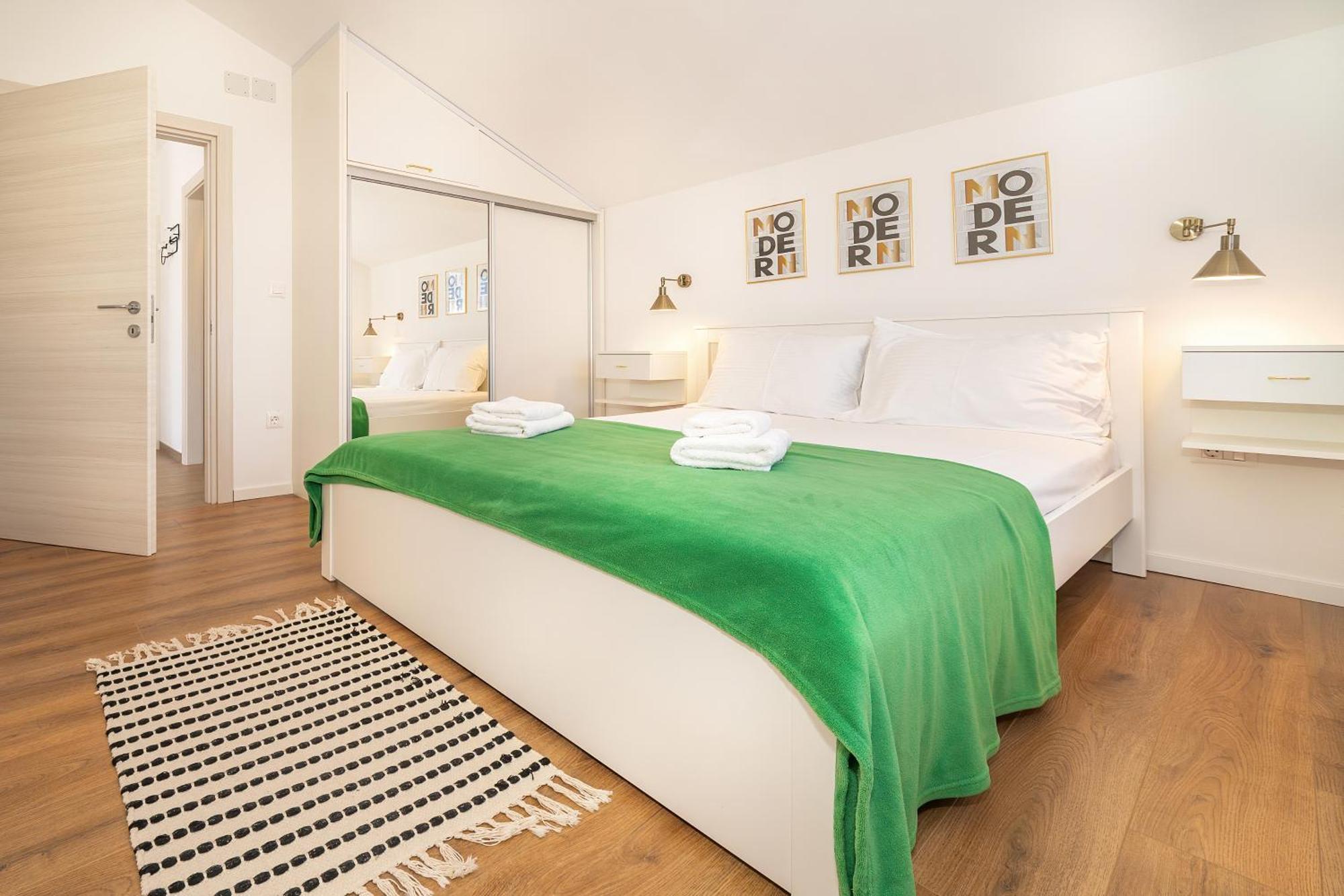 Poolside Apartments Anabella บัชกา ภายนอก รูปภาพ